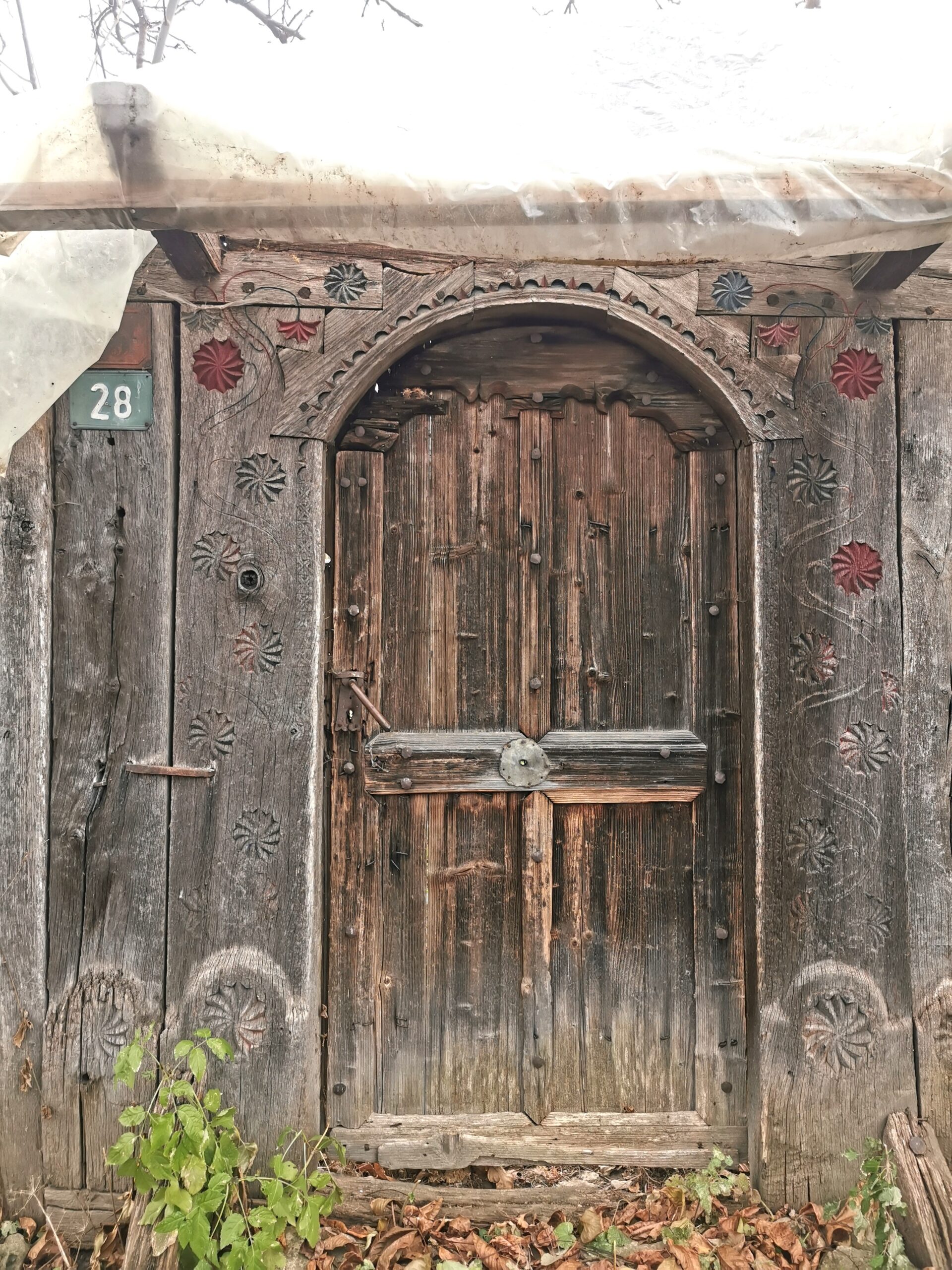 wooden gate in a kalotaszeg village
